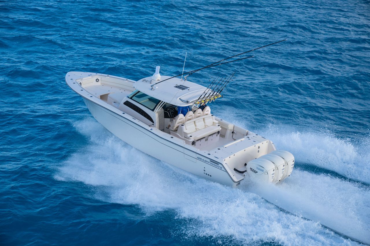 Grady White Canyon 3860